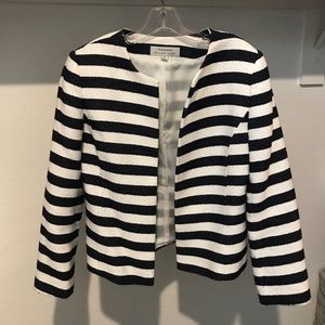 Tahari blazer